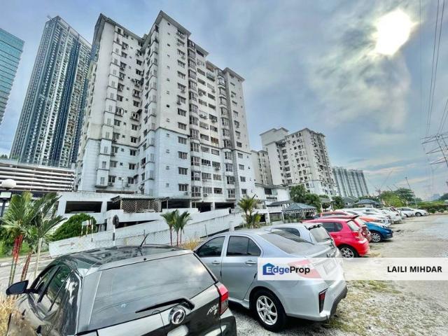 House for sale in Country Heights Damansara, Kuala Lumpur
