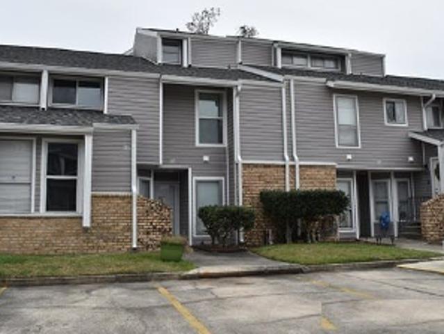 Condo for sale in Kenner, Louisiana