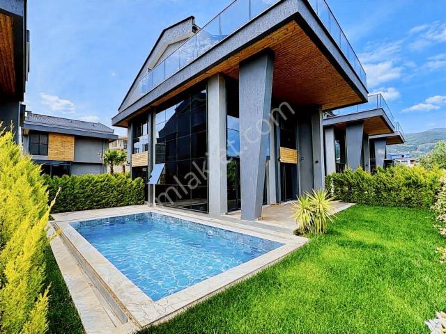 Edremit, Balikesir içerisinde satılık Villa