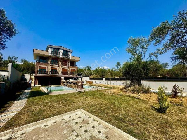 Edremit, Balikesir içerisinde satılık Villa