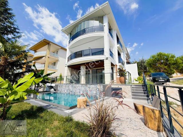 Edremit, Balikesir içerisinde satılık Villa