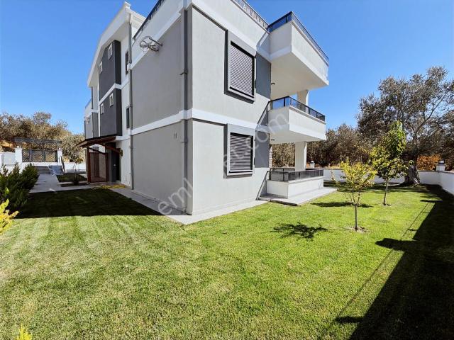 Edremit, Balikesir içerisinde satılık Villa