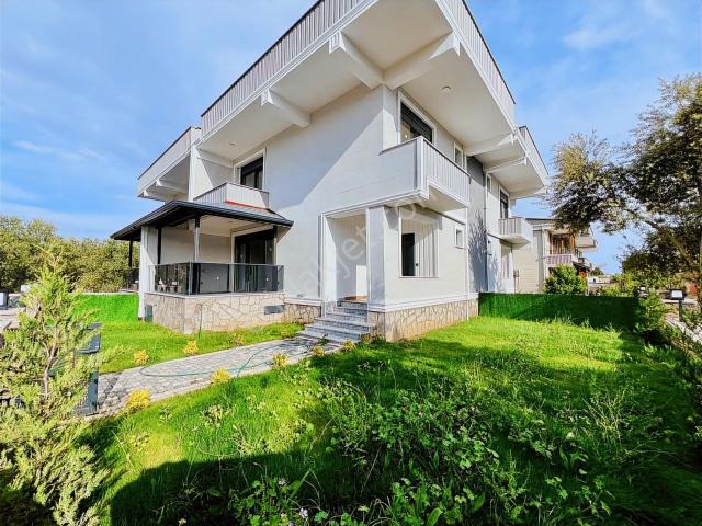 Edremit, Balikesir içerisinde satılık Villa