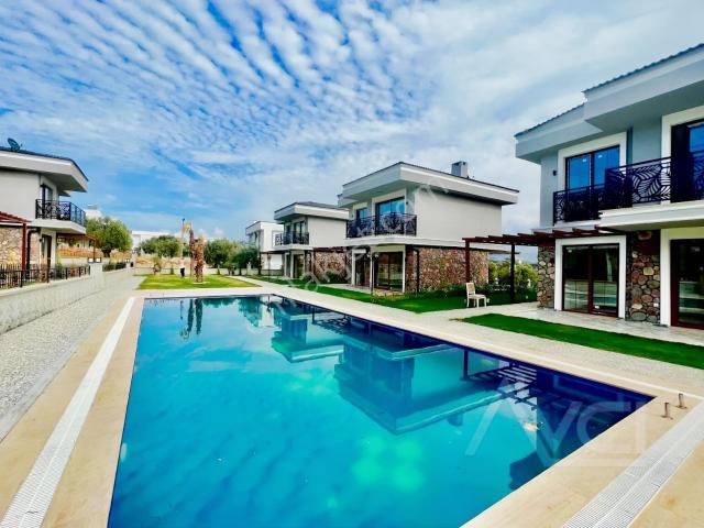 Gömeç içerisinde satılık Villa