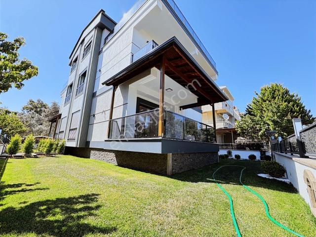Edremit, Balikesir içerisinde satılık Villa
