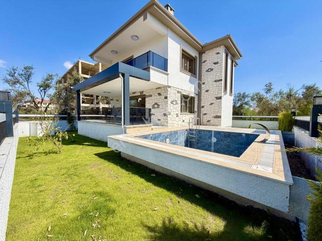 Edremit, Balikesir içerisinde satılık Villa