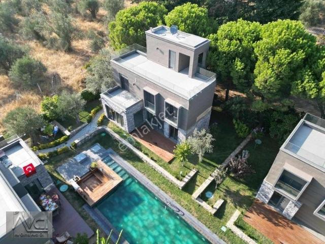 Edremit, Balikesir içerisinde satılık Villa