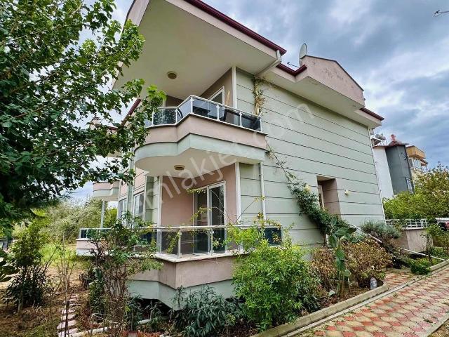 Edremit içerisinde satılık Villa
