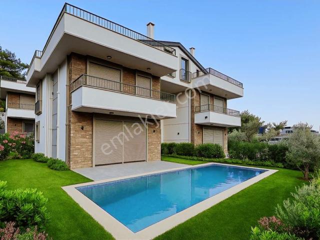 Edremit, Balikesir içerisinde satılık Villa