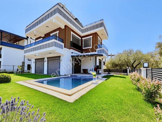 Edremit, Balikesir içerisinde satılık Villa