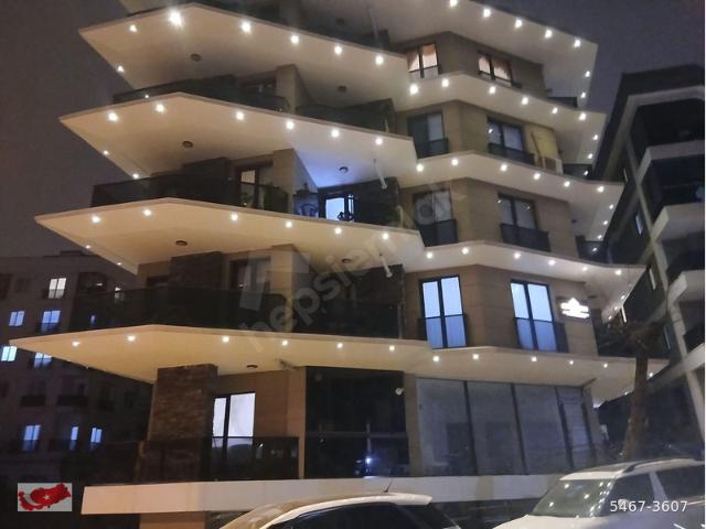Ambarlı Mahallesi, Avcılar içerisinde satılık Dükkan