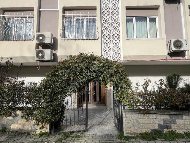 Avcilar, Denizköşkler Mahallesi içerisinde satılık Daire