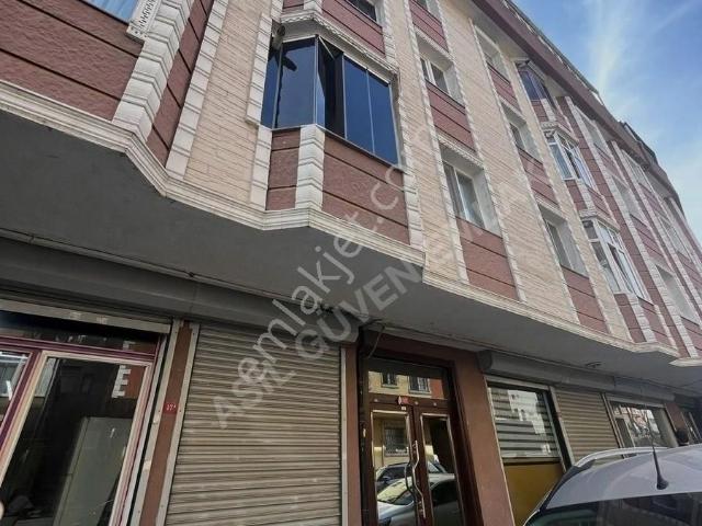 Avcilar, Denizköşkler Mahallesi içerisinde satılık Daire