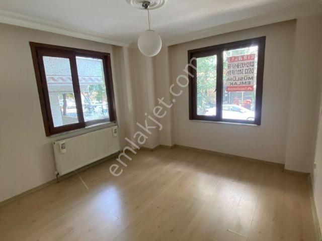 Merkez Mahallesi, Avcılar içerisinde kiralık mülk