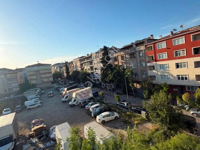 Üniversite Mahallesi, Avcılar içerisinde satılık mülk