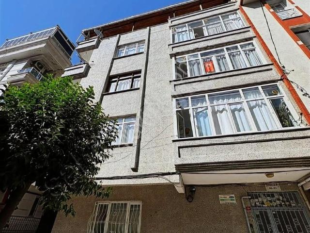 Avcilar, Üniversite Mahallesi içerisinde satılık Daire