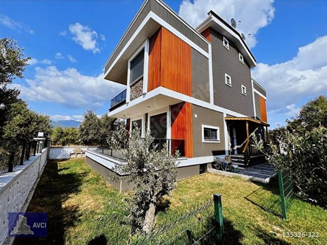Edremit, Balikesir içerisinde satılık Villa