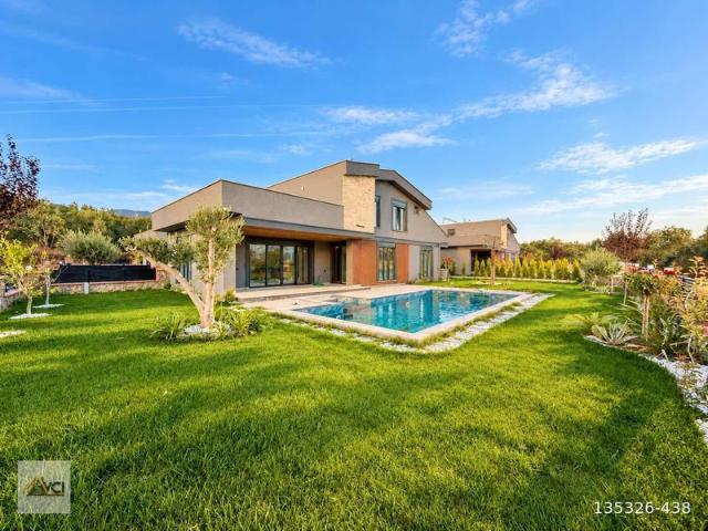 Balıkesir, Karesi içerisinde satılık Villa