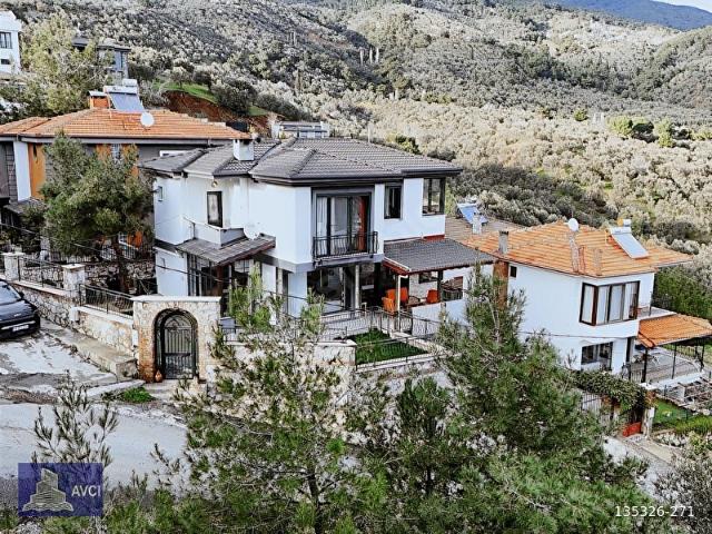 Edremit, Balikesir içerisinde satılık Villa