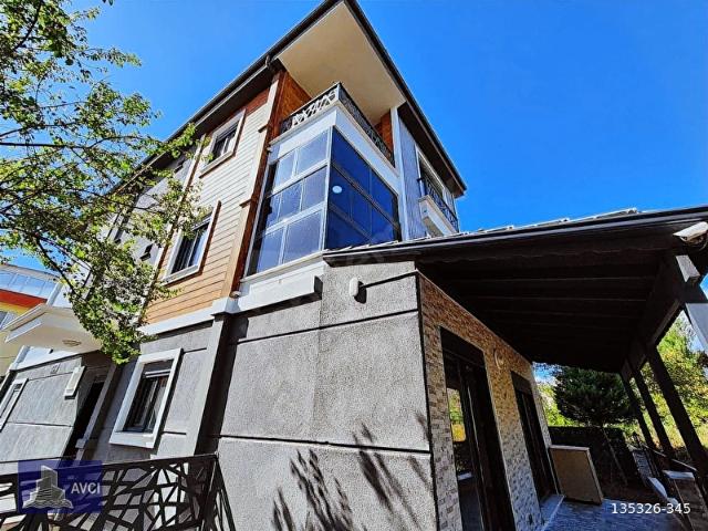 Edremit, Balikesir içerisinde satılık Villa