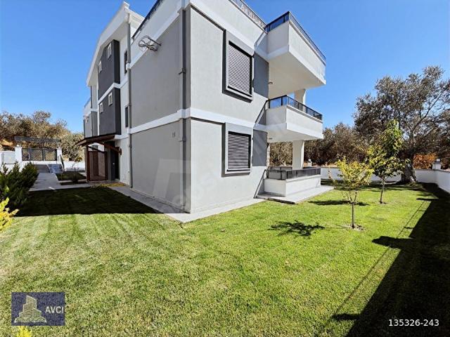 Edremit, Balikesir içerisinde satılık Villa