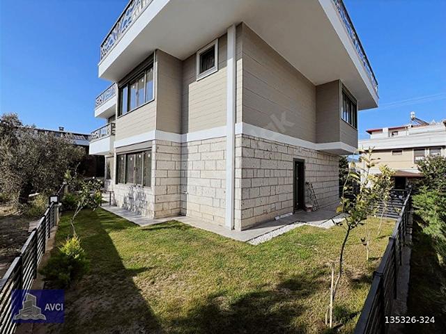 Edremit, Balikesir içerisinde satılık Villa