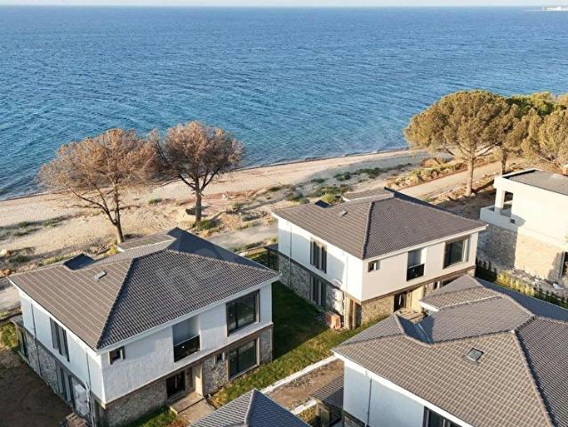 Edremit, Balikesir içerisinde satılık Villa