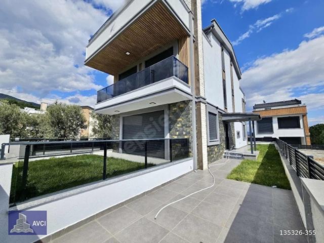 Edremit, Balikesir içerisinde satılık Villa