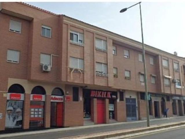 Local Comercial en alquiler en Santa Bárbara, Toledo