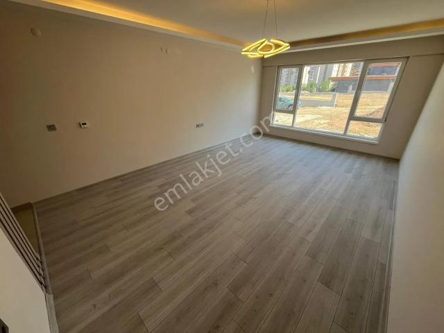 Etimesgut, Ankara içerisinde kiralık mülk
