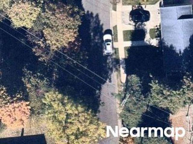 Land for sale in Hicksville
