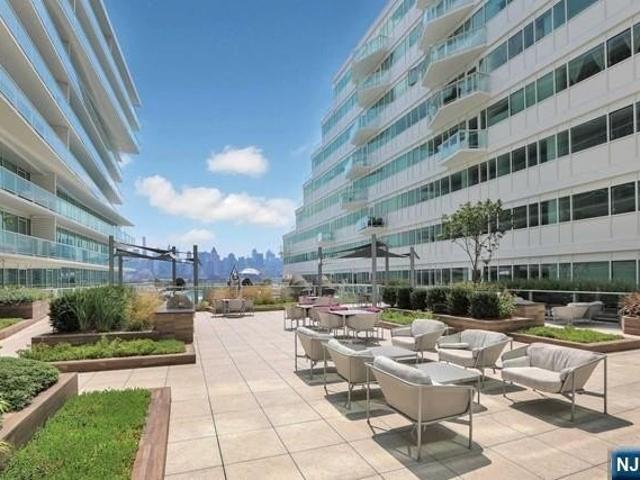 Condo for sale in Weehawken