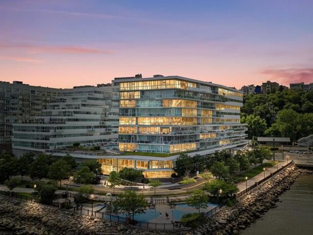 Condo for sale in Hudson, New Jersey