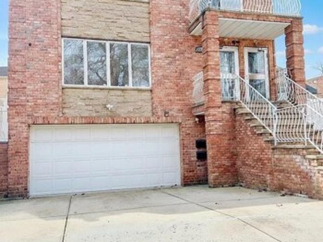 House for sale in Queens, Arverne