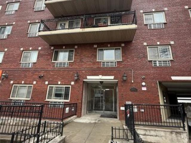 Condo for sale in Elmhurst