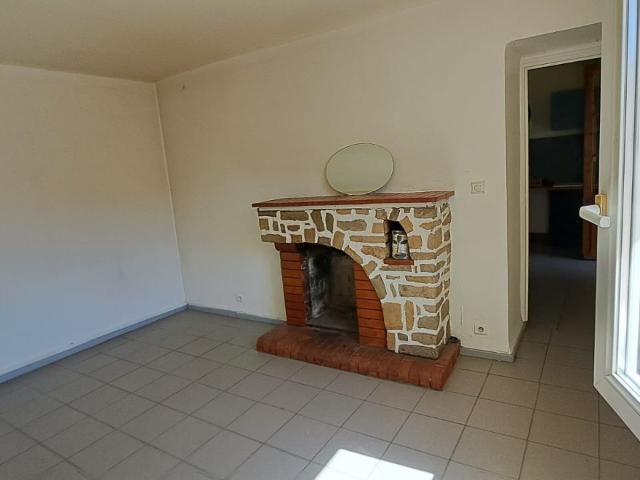Maison vente à Marseille, Saint-savournin