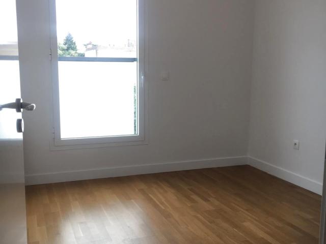 Appartement location à France métropolitaine, Colombes