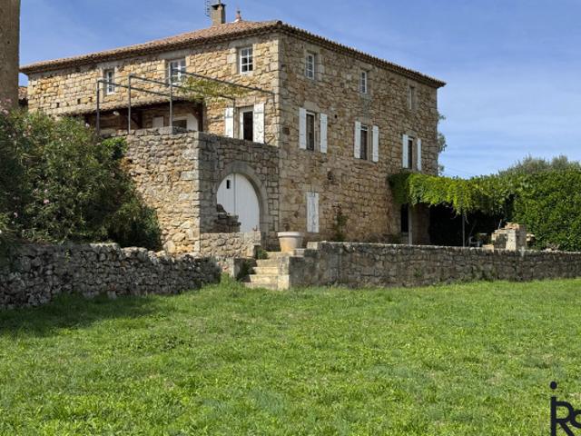 Maison vente à Largentière, Montréal