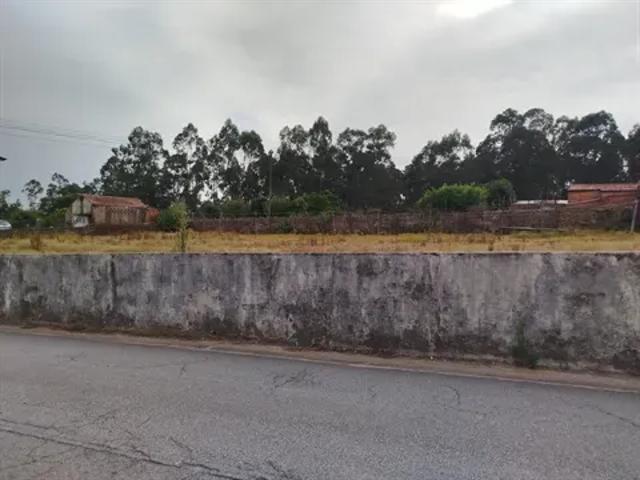Terreno venda em Oliveira De Azeméis, Aveiro