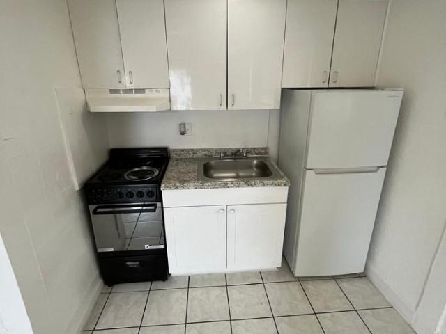 Apartment for rent in Hollywood, Florida