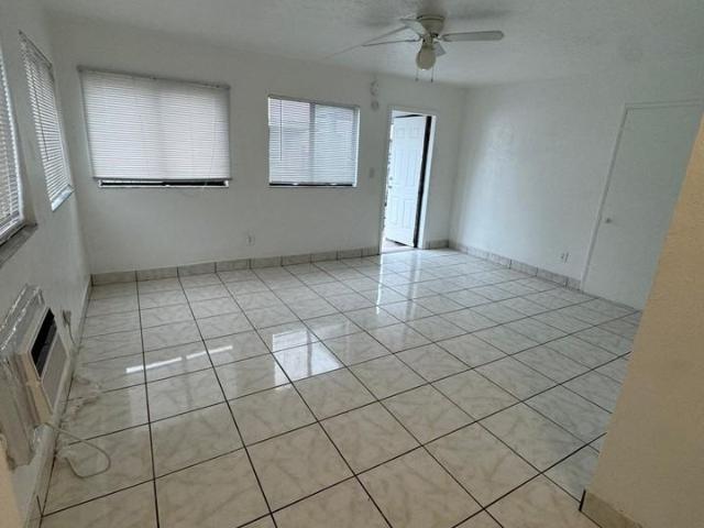 Apartment for rent in Hollywood, Florida