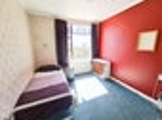 House for rent in Avenal