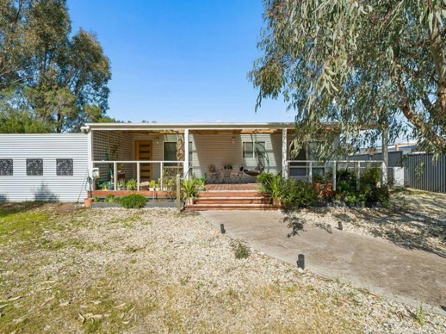 House for sale in Avenel