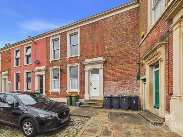 Apartment for rent in Avenham, Higher Bartle