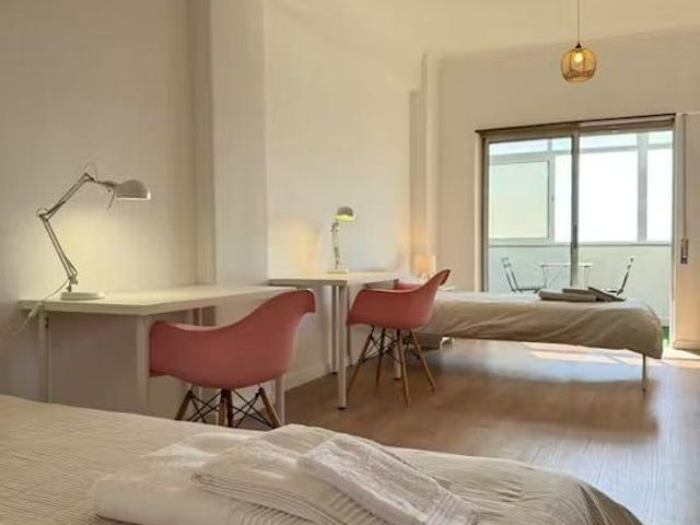 Apartamento alugar em Cacilhas, Almada
