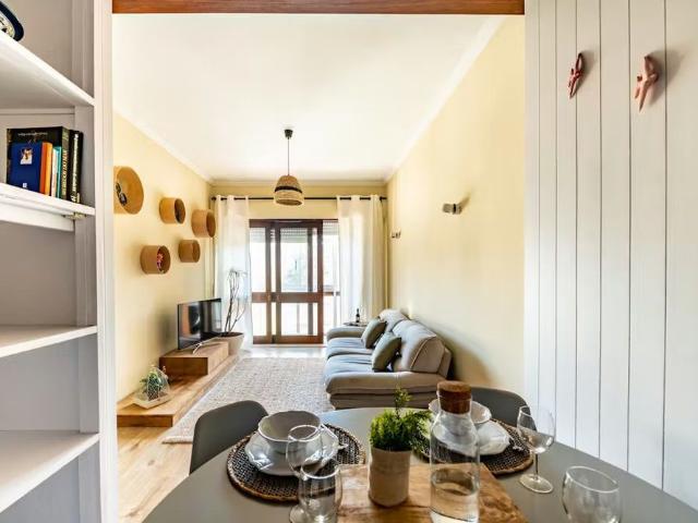 Apartamento alugar em Porto, Lordelo Do Ouro