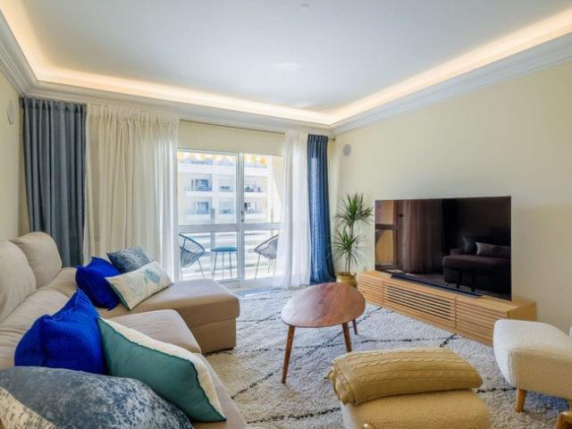 Apartamento alugar em Jardins da Parede, Cascais