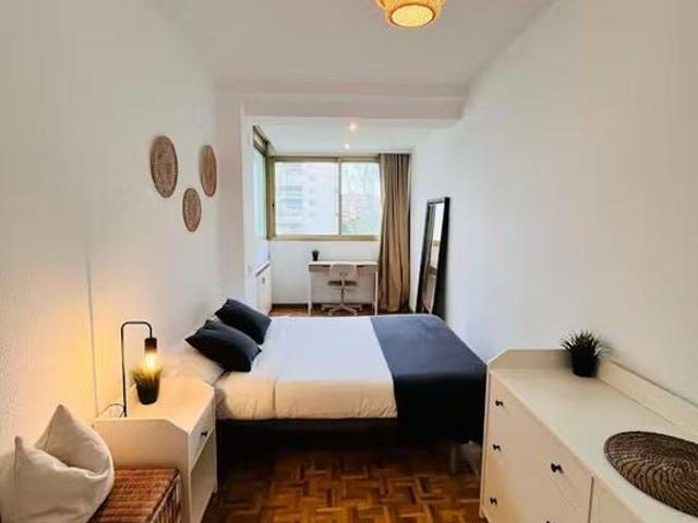 Apartamento en alquiler en Ciudad Lineal, Madrid