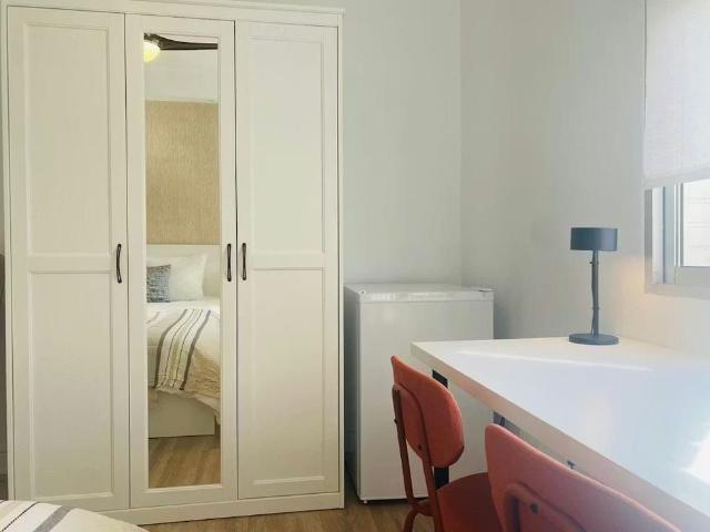 Casa en alquiler en Puente de Vallecas, Madrid