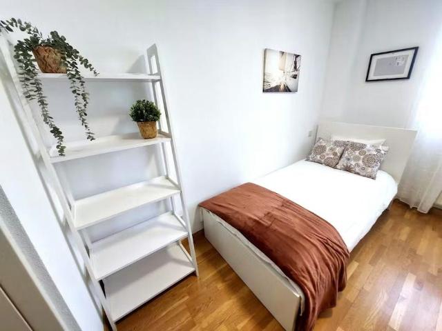 Casa en alquiler en Coslada, Madrid